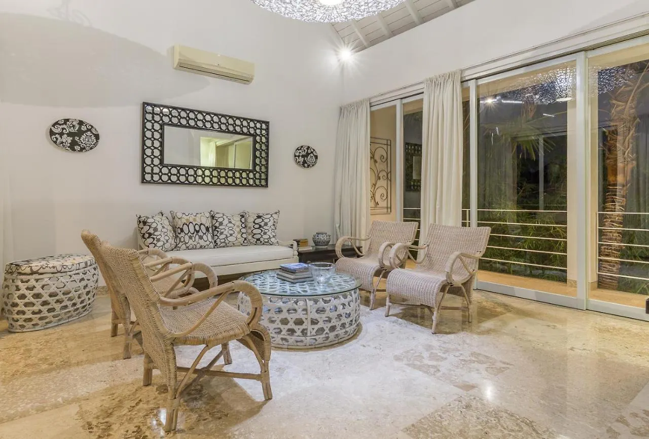 Villa Lansel Семиньяк Индонезия